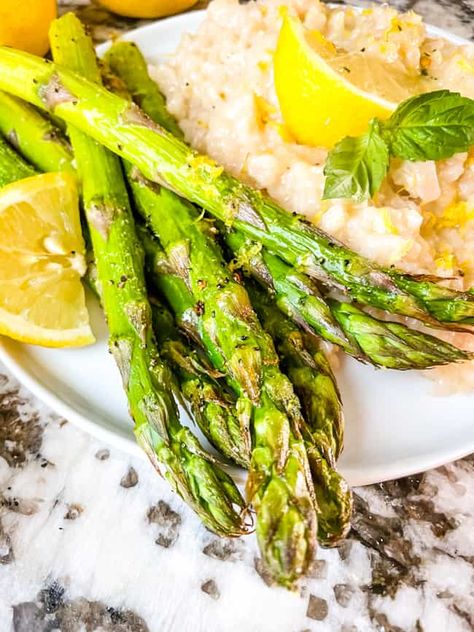 Air Fryer Asparagus is a fast and easy healthy side dish recipe ready in just 10 minutes! Gluten free, vegan, and keto low carb. Air fried with minimal oil and some seasoning. #airfryerrecipes #healthysides #asparagusrecipes Air Fryer Asparagus, Lemon Pepper Shrimp, Easy Healthy Side Dishes, Italian Seafood Recipes, White Fish Recipes, Pepper Shrimp, Asparagus Fries, Healthy Side Dish, Easy Seafood