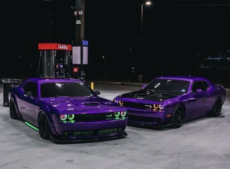 Dodge Challenger Hellcat Purple, Widebody Hellcat Challenger, Purple Srt Hellcat, Purple Hellcat Charger, Dodge Challenger Srt Hellcat Wallpapers, Purple Dodge Charger, Purple Hellcat, Purple Challenger, Car Meet Aesthetic