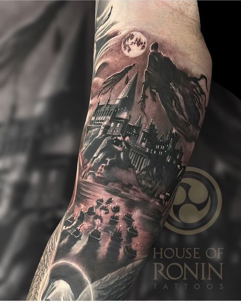 Harry Potter Castle Tattoo, Harry Potter Sleeve Tattoo, Harry Potter Sleeve, Ronin Tattoo, Harry Potter Tattoo Sleeve, Harry Potter Castle, Castle Tattoo, Harry Potter Art Drawings, Potter Tattoo