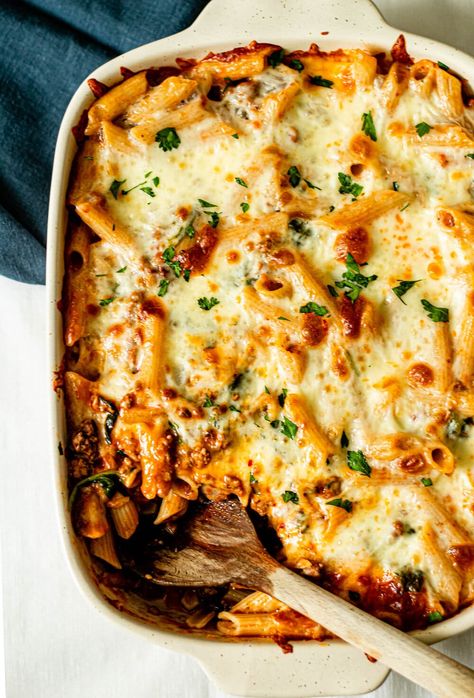 Penne Pasta Casserole, Healthy Pasta Bake, Baked Pasta Casserole, Panini Recipes Chicken, Baked Penne Pasta, Italian Casserole, Minced Beef Recipes, Penne Pasta Recipes, Pasta Casserole Recipes