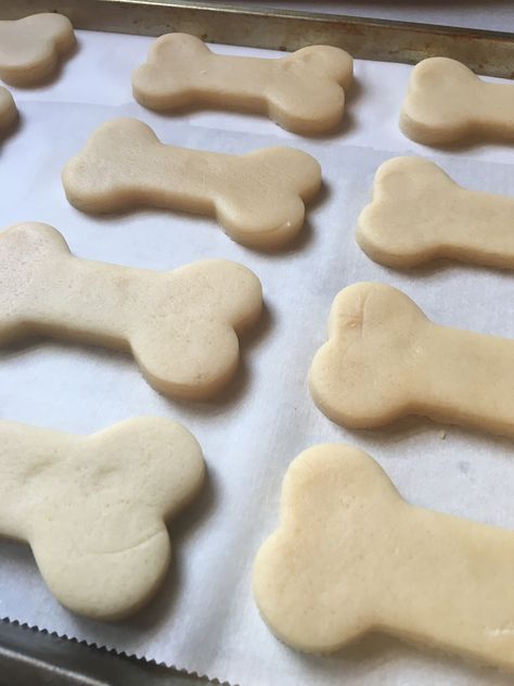 Dog Bone shaped sugar cookies Dog Bone Shaped Cookies, Bone Shaped Food, Dog Shaped Cookies, Bone Shaped Cookies, Shaped Chocolate Chip Cookies, Bone Cookies, Dr Food, Shaped Sugar Cookies, Birthday Dogs