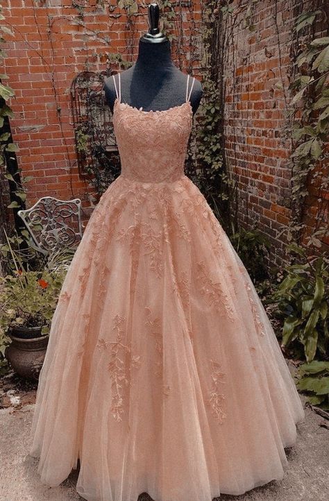 Debut Dresses Simple, Banquet Dresses For Teens Long, Simple 15 Dresses, Poofy Prom Dresses Long, Poofy Grad Dresses, Fall Sweet 16 Dresses, Prom Dresses Pastel Colors, Modest Banquet Dresses, Light Pink Grad Dress