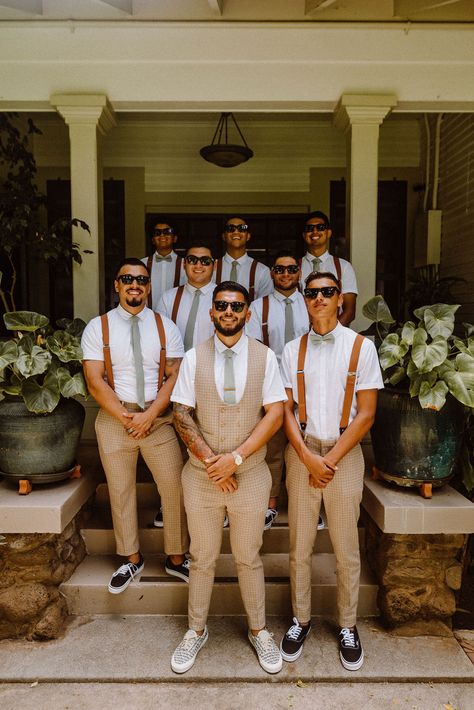 Groom Short Sleeve Attire, Groomsmen Attire Short Sleeve, Groom Second Outfit, Short Sleeve Mens Wedding Attire, Groomsmen In Vans, Hot Weather Groom Attire, Groomsmen Outfits Summer, Wildflower Groomsmen Attire, Floral Groomsmen Attire