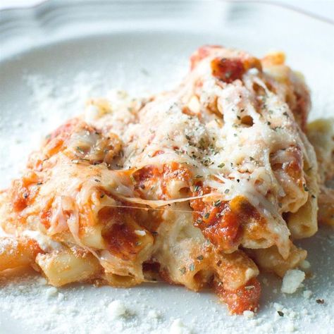 Baked Ziti with Sausage Recipe Ziti With Sausage, Ricotta Pasta Recipes, Weeknight Casseroles, Baked Ziti With Sausage, Italian Sausage Pasta, Ricotta Pasta, Best Italian Recipes, Baked Ziti, Sausage Recipes