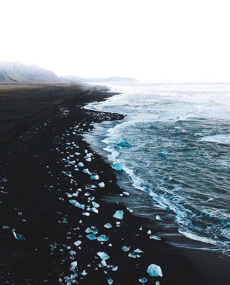 Diamond Beach Iceland, Iceland Beach, Iceland Nature, Iceland Photos, Iceland Itinerary, Diamond Beach, Black Sand Beach, Iceland Travel, To Infinity And Beyond