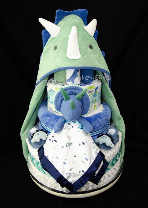 https://flic.kr/s/aHsj8zERns | Boy Diaper Cakes | Monkeys, sports, puppies, and more! Little boy diaper cakes come in so many different colors and themes! Dinosaur Hooded Towel, Dinosaur Baby Shower Theme, Baby Gifts To Make, Country Baby Shower, Diaper Gifts, Pampers Swaddlers, Diaper Cake Boy, Baby Shower Crafts