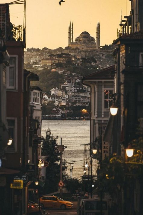 Istanbul Turkey Photography, Istanbul Photography, Istanbul City, Istanbul Travel, Hagia Sophia, Fantasy Places, Dream Travel Destinations, Dream City, City Aesthetic