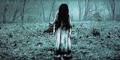 'The Ring' sequel 'Rings' trailer is here - Business Insider The Ring Movie Horror, The Ring Girl, Japanese Horror Movies, Ring Horror, Tv Tattoo, The Last Man On Earth, Newest Horror Movies, White Gold Engagement Rings Vintage, Japanese Horror