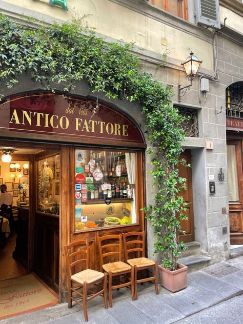 Shops in Italy Italy Cafe Street, Italian Shop Fronts, Italy Shops, Shops In Italy, Italy Restaurant, Wood Signage, Classic Italian Style, Shopping In Italy, Italy Jewelry