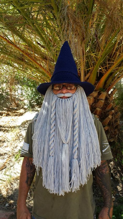 Crochet Wizard Hat and Beard Crochet Wizard Hat, Baby Beard Hat, Crochet Wizard, Crochet Beard Hat, Yarn Beard, Quick Easy Crochet, Tie Tutorial, Crochet Beard, Beard Beanie