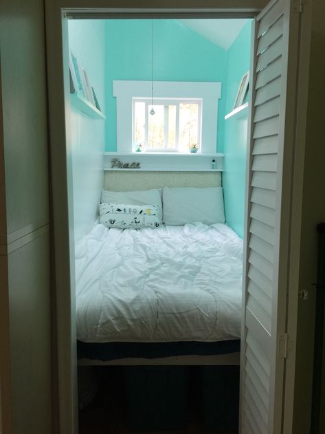 Completed “smallest bedroom ever”.... so bright and cheerful.  #superdupercozy #smallestbedroomever #tinyroom #smallbedroom #bluelagoonpaint #harrypotterroom #porchreno #tinyhome #roomforone #itsallineed #ikealedgeshelves #readabooknook #cozybedroom #whiteandteal #robinseggbluepaint #peacefullbedroom #barelyturquoisepaint Smallest Bedroom, Tiny Bed, Narrow Bedroom, Very Small Bedroom, Bed In Closet Aesthetic, Small Bedroom Furniture, Closet Bed, Closet Aesthetic, Box Bedroom