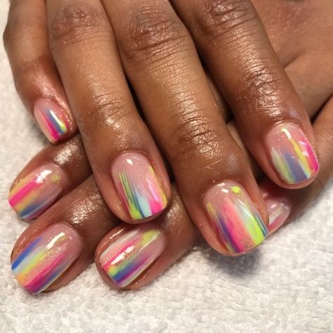 Lunula Nails, Summer Nails 2023, Boho Nails, Boho Styl, Minimalist Nail Art, Cute Gel Nails, Nails 2023, Colorful Nail Designs, Minimalist Nails