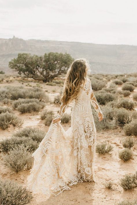 We are in love with this bride's effortlessly earthy + bohemian bridal style | Image by Tews Visual Engagement Photos Black Dress, Desert Wedding Dress, Illusion Wedding Gown, Moab Wedding, Southwestern Wedding, Desert Engagement Photos, Wedding Dress Preservation, Earthy Bohemian, Illusion Wedding Dress