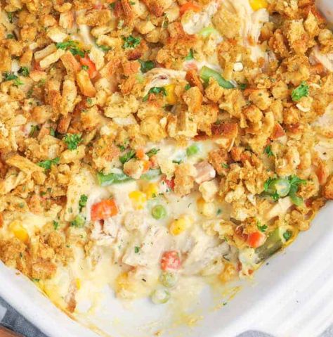 Authentic Amish Chicken Dressing Casserole – Visit The Amish October Dinner, Chicken And Dressing Casserole, Turkey Casserole Recipe, Chicken Dressing, Amish Chicken, Chicken Stuffing Casserole, Chicken Stuffing, Country Turkey, Peas And Carrots