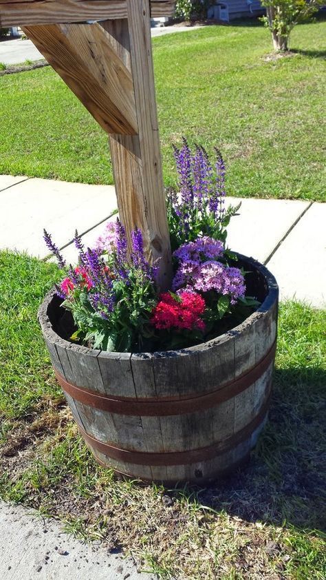 Receiving mails are interesting, especially happy mails. With the holiday season coming, there are chances to receive happy and junk mail. Diy mailbox ideas are sure to make receiving mails also happy. You need not buy a mail box, instead use your ideas to transform some unused material lying in your home and improve the appeal of your mail box. Flower Pot Mailbox Planters, Mailbox In Flower Pot, Mailbox In Planter, Diy Mailbox Planter, Mailbox With Planter, Mailbox Planter, Mailbox Flowers, Mailbox Garden, Mailbox Makeover