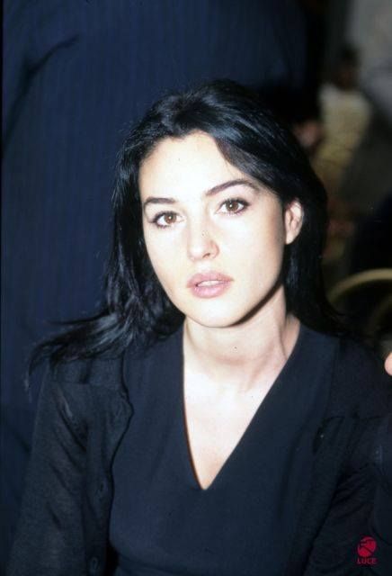 Monica Bellucci Malena Monica Bellucci, Italian Actress, Beauty Shoot, Monica Bellucci, Perfect Woman, Vintage Beauty, Vanity Fair, Makeup Inspiration, Best Makeup Products