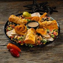 This is the best salad hands down @ Rib Crib! Yummy! Pasta Salad Recipes To Go With Ribs, Rib Crib Copycat Recipes, Crispy Chicken Cobb Salad, Dynamite Chicken, The Best Salad, Best Salad, Recipes Salads, Chicken Salad Recipe, Picnic Ideas