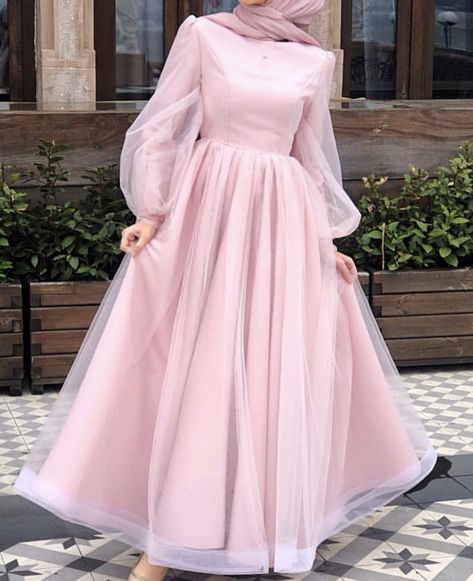 Hijab Dress For Wedding, Simple Hijab Dress, Hijab Prom Dress, Long Sleeves Prom Dresses, Dress For Wedding Party, Projek Menjahit, Hijab Dress Party, Party Gown Dress, Simple Hijab