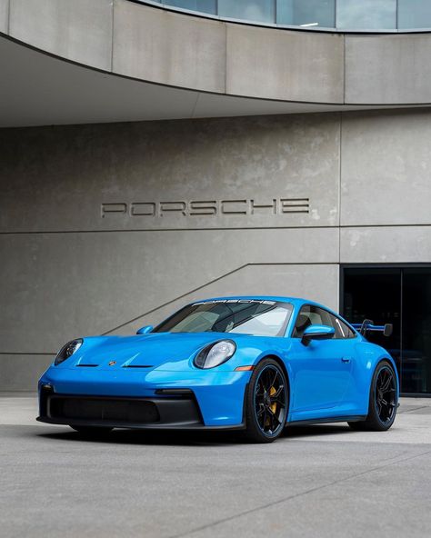 Porsche Aesthetic, Tokyo Drift Cars, Porsche Car, Good Looking Cars, Super Fast Cars, Public Transit, Porsche 991, Porsche Models, Porsche Gt3