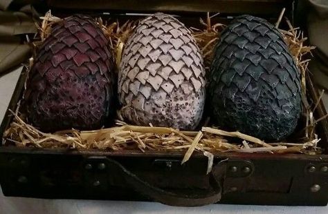 Jaehaera Targaryen, Asoiaf Dragons, Eggs Design, Loom Band Patterns, Egg Carving, Dragon Eggs, Monster Boy, Game Of Thrones Dragons, Dragon Artwork Fantasy