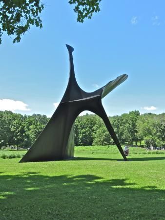 Storm King Art Center, Storm King, Public Sculpture, Alexander Calder, King Art, Steel Sculpture, The Arch, Sculpture Park, Outdoor Sculpture