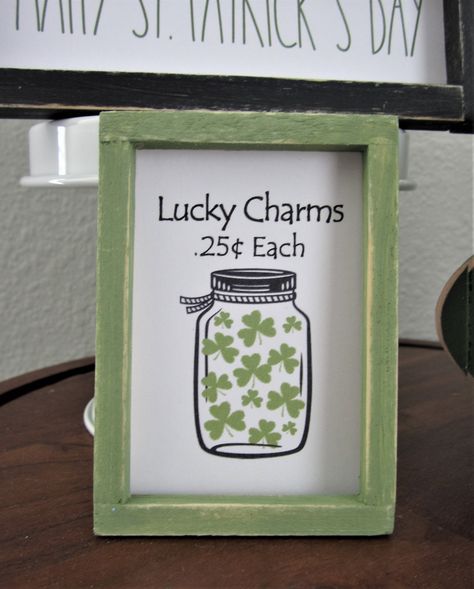 St Patricks Diy Decor Crafts, St Patrick’s Day Tiered Tray Decor, St Patrick’s Day Office Decor, Cricut St Patrick’s Day Projects, St Patrick’s Day Wood Signs, St Patrick’s Day Wood Crafts, St Patrick’s Day Signs, St Patrick's Day Crafts For Adults, St Patrick’s Decor