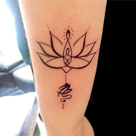 Name Tattoos Designs, Mutterschaft Tattoos, Simbols Tattoo, Virgo Tattoo Designs, Horoscope Tattoos, Virgo Tattoo, Shape Tattoo, Mother Tattoos, Zodiac Tattoos