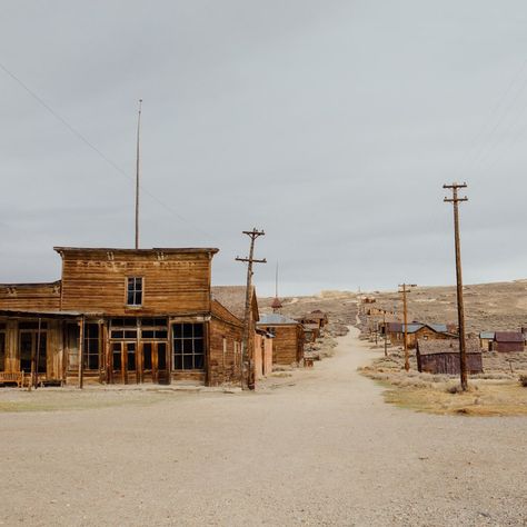 Ghost Towns In Colorado, Rio Grande National Forest, Old Western, Creative Retreat, Western Vibes, Backcountry Skiing, Western Town, San Juan Mountains, Fallout New Vegas