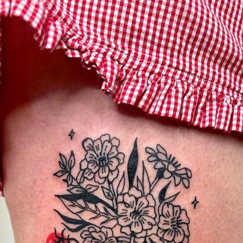 Los Angeles Tattoo, Instagram Flowers, Flowers Tattoo, Tomato Sauce, Tomatoes, Tattoos, Flowers, On Instagram, Beauty