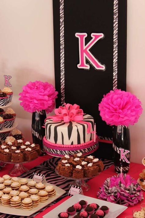 Pink Zebra Animal Print Birthday Party treats!  See more party planning ideas at CatchMyParty.com! Zebra Themed Birthday Party, Animal Print Birthday Party, Zebra Print Party, Zebra Birthday Party, Pink Zebra Party, Animal Print Cake, Zebra Birthday, Zebra Party, Zebra Baby