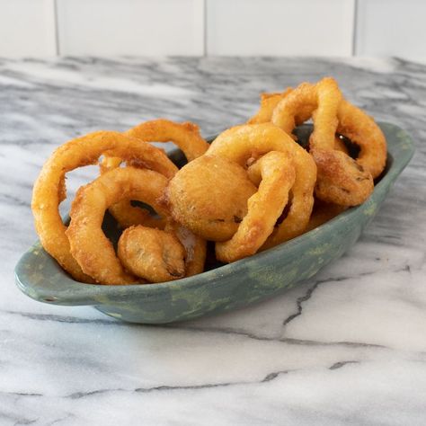 Deep Frying Batter Recipe, Deep Fry Batter Recipe, Beer Batter Fries, Deep Fry Batter, Beer Batter Recipe, Beer Battered Fries, Homemade Onion Rings, Calamari Recipes, Simple Dishes