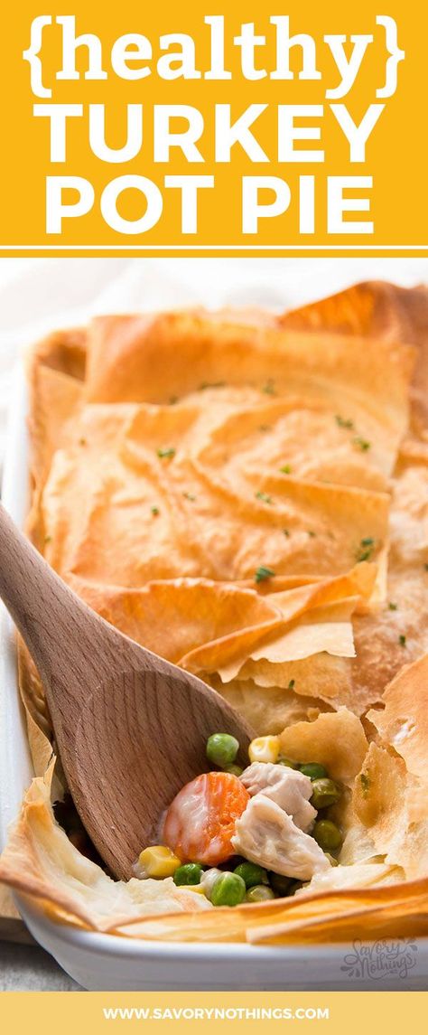 Healthy Turkey Pot Pie Recipe, Ww Leftover Turkey Recipes, Turkey Leftovers Healthy, Leftover Turkey Healthy Recipes, Turkey Recipes Leftover Healthy, Healthy Turkey Pot Pie, Leftover Turkey Breast Recipes Healthy, Turkey Pot Pie Recipe Easy Puff Pastry, What To Do With Leftover Turkey