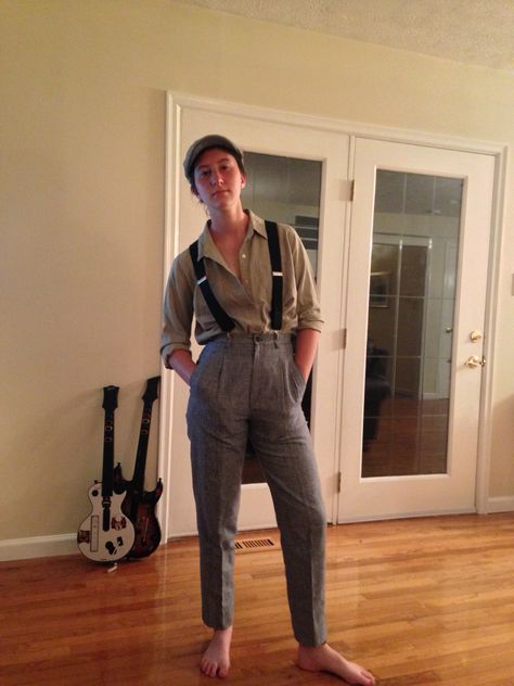 Spot Conlon Newsies Costume Newsies Inspired Outfits, Newsies Aesthetic Outfit, Newsie Outfit, Newsie Costume, Newsies Outfit, Spot Newsies, Broadway Show Outfit, Newsies Aesthetic, Newsies Jr