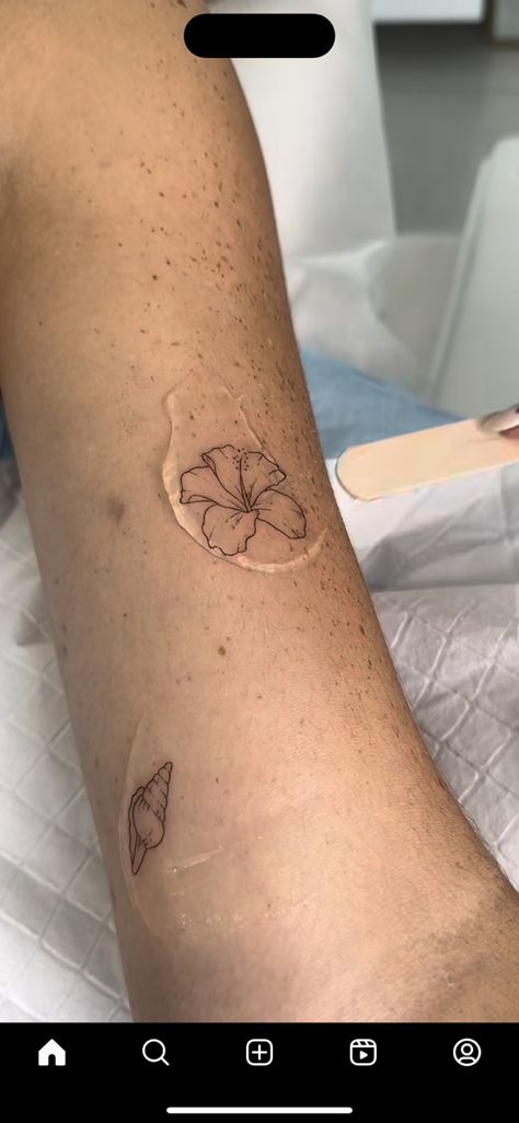 Dainty Hawaiian Flower Tattoo, Hawaii Matching Tattoos, French Polynesia Tattoo, Single Flower Tattoo Placement, Beachy Tattoos For Women Summer, Turtle With Hibiscus Tattoo, Philippine Inspired Tattoo, Small Tropical Flower Tattoo, Best Placement For Small Tattoos