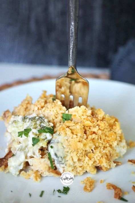 Turkey (or chicken) Divan is a classic, American recipe! Made with a no canned soup, but a creamy, delicious cheese sauce for all the comfort food feels. This casserole is filled with leftover turkey, broccoli (or asparagus) and topped with leftover stuffing or buttery crackers. #thefreshcooky #turkeydivan #leftoverturkeyrecipes Turkey Divan With Broccoli, Broccoli Divan, Turkey Divan, Creamed Soups, Turkey Stuffing Casserole, Chicken Broccoli Divan, Turkey Broccoli, Turkey Casserole Recipes Leftover, Chicken Divan Casserole