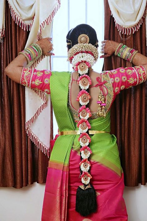 30+ Poo Jadai Alangaram Designs for Wedding and Seemantham – South Indian Bride | Wedlockindia.com South Indian Hairstyle, Jadai Billai, South Indian Wedding Hairstyles, Bridal Hair Decorations, Bridal Hairstyle Indian Wedding, Saree Bollywood, Bridal Hairdo, Bridal Braids, Indian Wedding Hairstyles