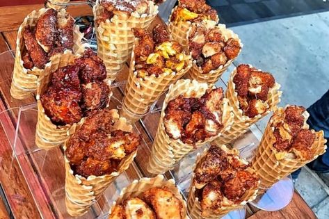 Chicken Waffles, Chicken Shop, Blueberry Pie Filling, Bubble Waffle, Waffle Cone, Food Spot, Ideas Food, Waffle Cones, Nyc Food