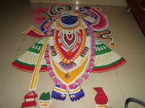 Dwarkadhish Rangoli, Shreenathji Rangoli Design, Shreenathji Rangoli, Tulsi Vivah, Diwali Ideas, Indian Rangoli Designs, Poster Rangoli, Rangoli Colours, Radha Painting