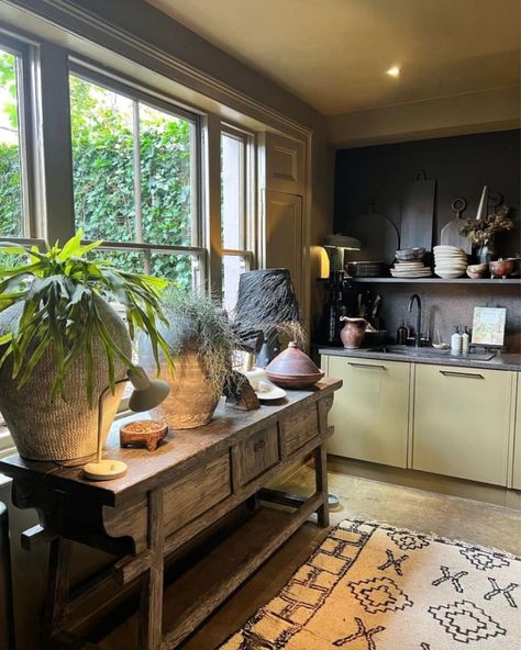 Abigail Ahern (@abigailahern) • Instagram photos and videos Abigail Ahern Living Room, Bold Decor, Abigail Ahern, Eclectic House, Rustic Glam, Maximalist Decor, Kitchen Inspo, My Design, My Kitchen