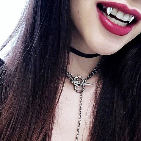 fangophilia Taro on Instagram: “Silver fangs @vivianvixiv” Silver Vampire Fangs, Vampire Fangs, Body Mods, Drinkware, Piercings, Choker Necklace, Tattoos, Halloween, Silver