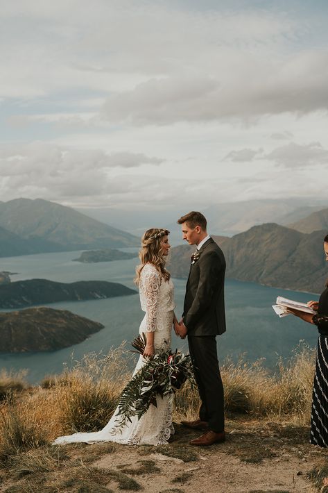 Wedding In New Zealand, Queenstown Wedding Elopements, New Zealand Wedding Photography, Mountain Top Elopement Photography, Elope Mountain Wedding, Elopement In The Mountains, New Zealand Elopement, Mountain Elopement Photos, Nz Elopement