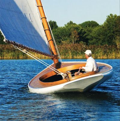 Gil Smith Cat boats. Dinghy Sailing, Wooden Boats For Sale, Wooden Boat Kits, Wood Boat Building, Model Boat Plans, Navi A Vela, Plywood Boat, Classic Sailing, Wooden Boat Building