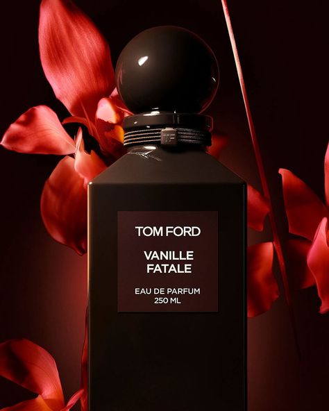 Tom Ford Vanille Fatale, Tom Ford Fragrance, Dark Woods, Tom Ford Beauty, Fragrance Spray, Alter Ego, No Color, Smell Good, Tom Ford