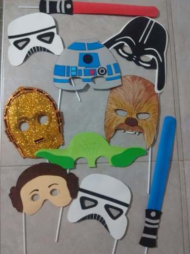 props carteles photo booth goma eva: star wars, emoticones Star Wars Photo Booth, Decoracion Star Wars, Star Wars Masks, Star Wars Theme Party, Star Wars Crafts, Fest Temaer, Star Wars Diy, Star Wars Halloween, Star Wars Birthday Party