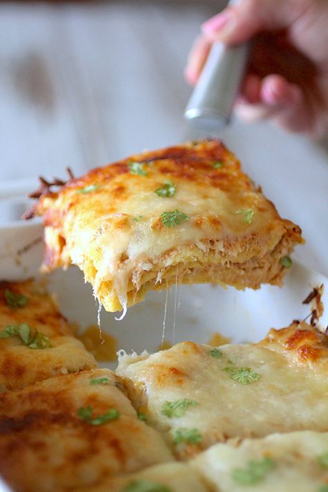 Cheesy Chicken & Green Chili Lasagna Green Chili Lasagna, Green Chili Chicken Lasagna, Chicken Green Chili, Chili Lasagna, Green Chili Chicken, Chili Chicken, Chicken Lasagna, Green Chili, Yummy Chicken Recipes