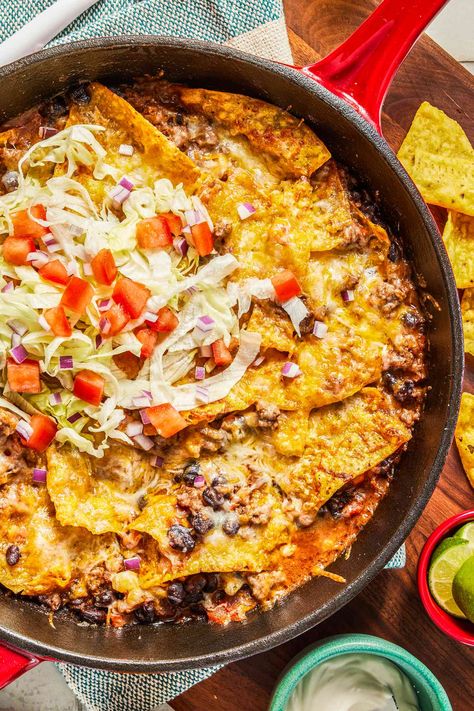 My Favorite Taco Casserole Is Ready In 20 Minutes Flat Ground Beef Taco Casserole, Beef Taco Casserole, Easy Taco Casserole, Ground Beef Taco, Taco Seasoning Packet, Easy Ground Beef, Beef Taco, Cheeseburger Casserole, Ground Beef Tacos