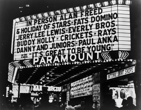 1950 Music, The Rock Movies, Alan Freed, 1950s Music, 1950s Rock And Roll, Ritchie Valens, Bill Haley, Paramount Theater, Jerry Lee Lewis