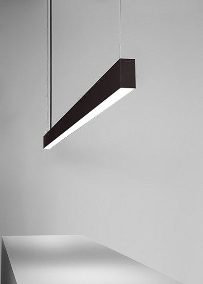 Anvil System BLUX Kitchen Island Lighting Modern, Linear Pendant Lighting, Fluorescent Lighting, Black Interior Design, Linear Lighting, Room Lamp, Fluorescent Light, Industrial Lighting, Light Installation