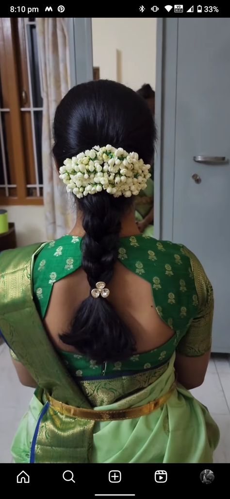 Pattu Saree Styling Ideas, Front Style Hairstyle, Off Saree Blouse Design, Pattu Saree Back Neck Designs, Hairstyle For Pattu Saree, Pattu Saree Hairstyles Indian, Pattu Saree Blouse Designs Back, Hairstyles For Pattu Saree, Pattu Blouse Design Models Back Neck