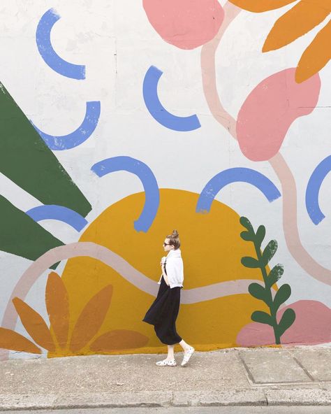 Madeline Wiggins on Instagram: “#hollyjollydesignchallenge day 14 / design a faux mural or illustrate over an image. Illustrating over images is my middle name, so I did…” Ashley Mary Mural, Mural Illustration Wall, Matisse Mural, Squiggle Wall Mural, Interior Mural Ideas, Easy Mural Ideas, Farm Mural, Name Illustration, Indoor Mural